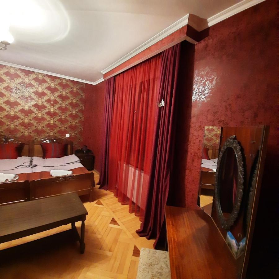 Gio-Nika Hotell Kazbegi Exteriör bild