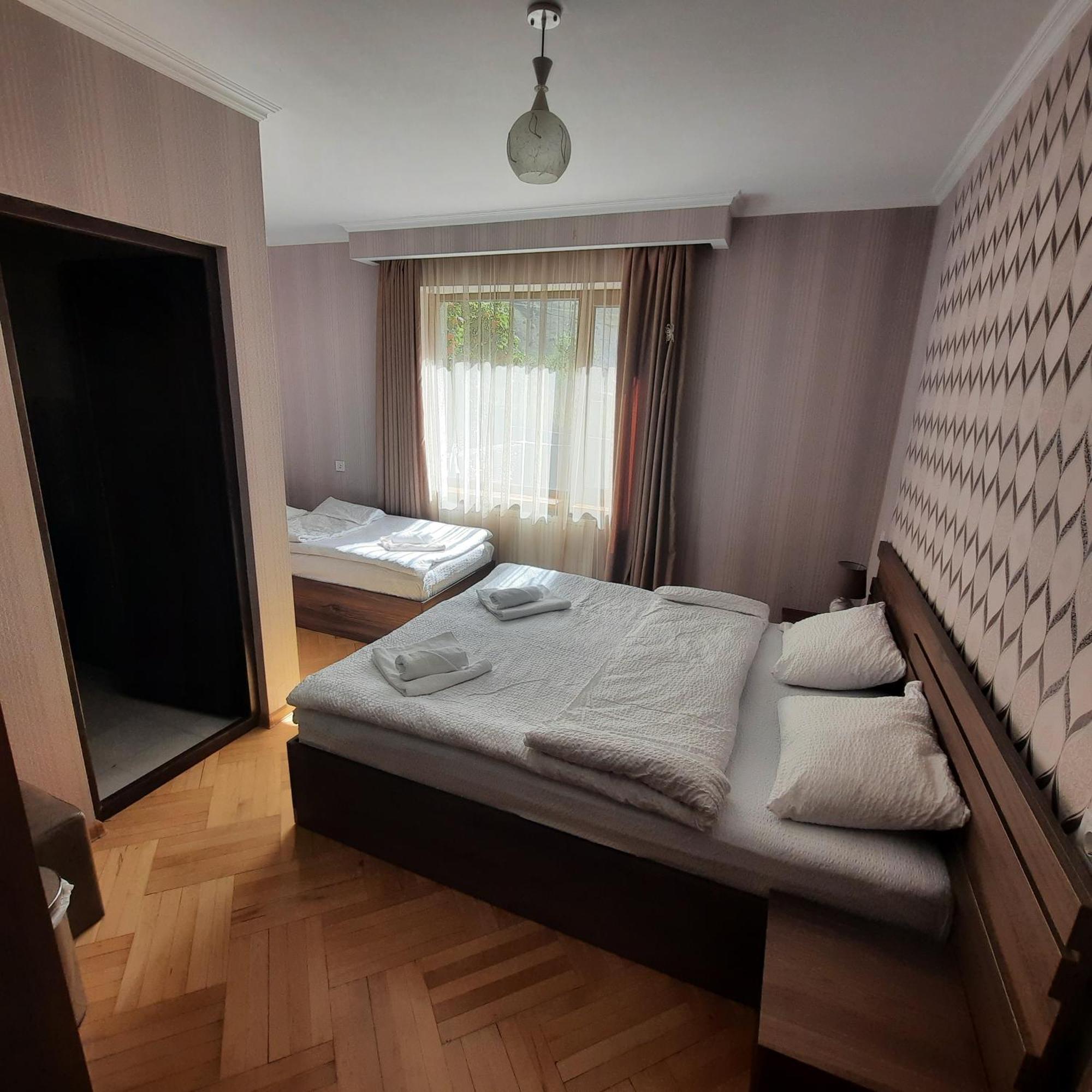 Gio-Nika Hotell Kazbegi Rum bild